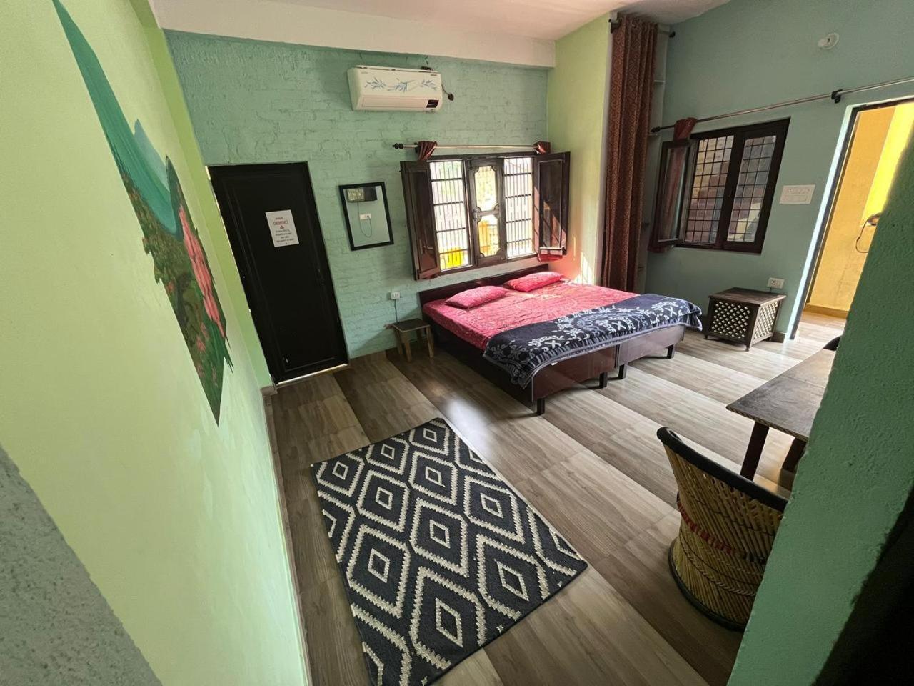 Utsav Riverbank Homestay Haldwāni Exterior foto